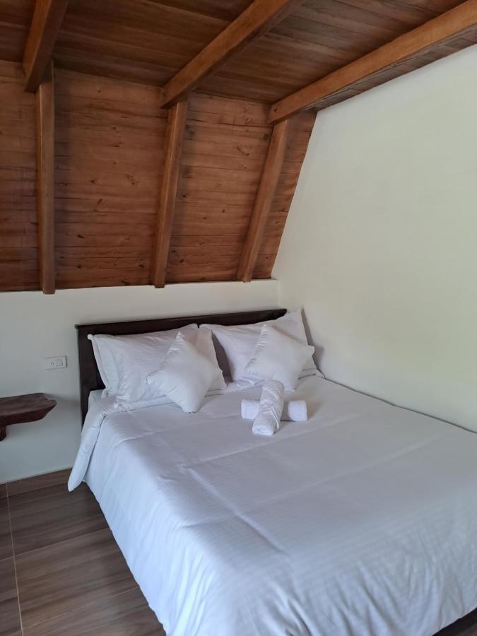 Cabanas Amalu San Agustin  Ngoại thất bức ảnh